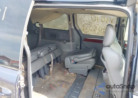 2007 Chrysler Town & Country Limited from USA, damaged, VIN 2A8GP64L37R358803